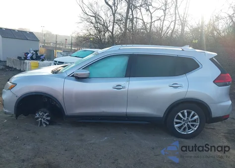 2017 Nissan Rogue Sv z USA, uszkodzony, nr VIN KNMAT2MV3HP507135